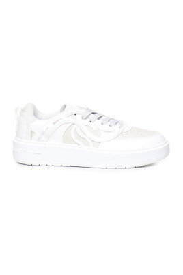 white-low-top-sneakers-with-logo-print