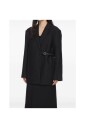 veste-noire-avec-fermeture-a-boucle