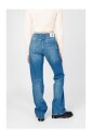 jean-bleu-avec-fermeture-eclair-et-effet-use