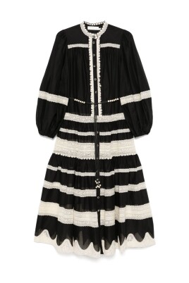 robe-noire-a-boutons-frontaux-manches-longues