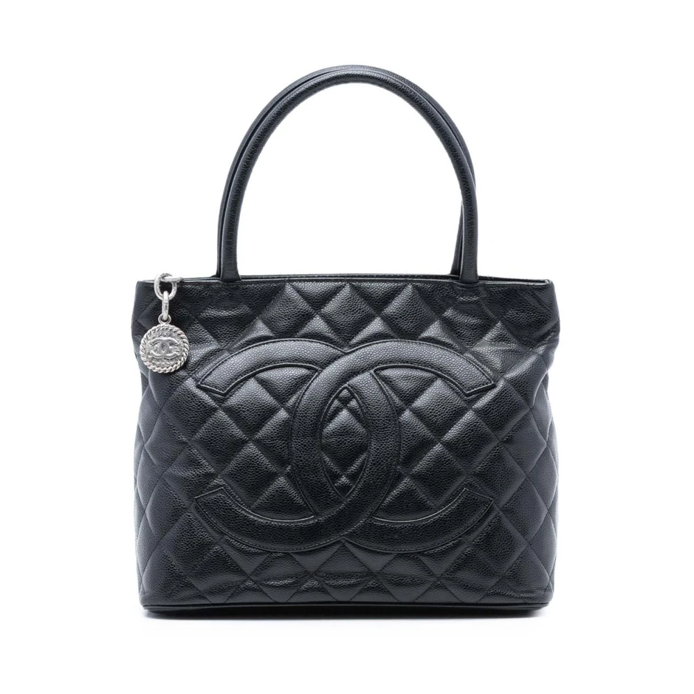 Chanel Vintage Women's Black Pre-Owned Quilted Tote Bag