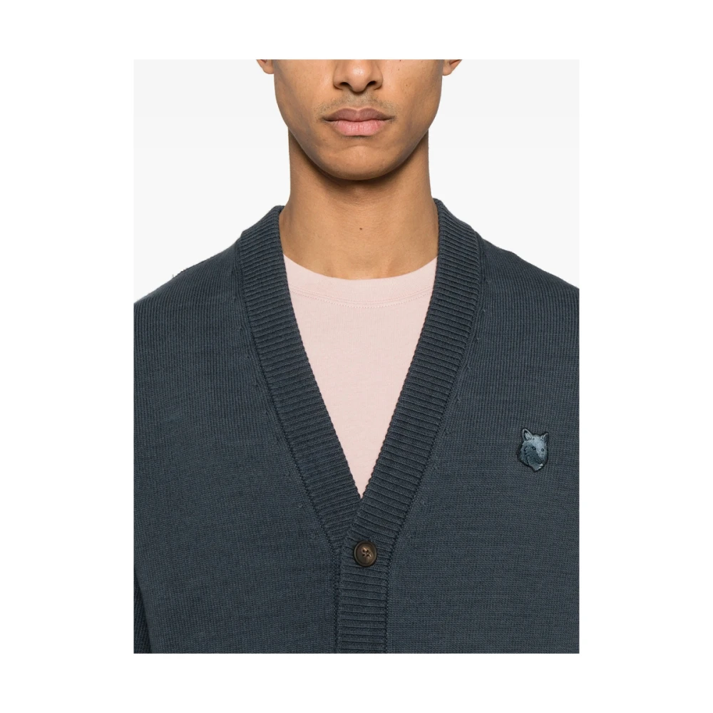 Maison Kitsuné Blauwe V-hals trui met knoopsluiting Blue Heren