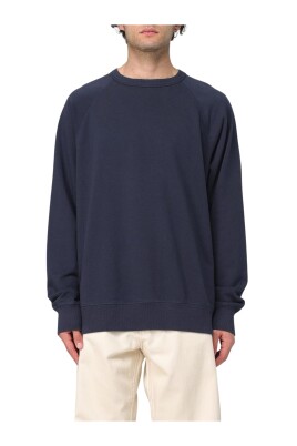 raglan-crewneck-sweatshirt