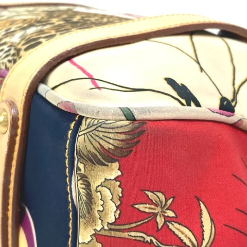 Salvatore Ferragamo Pre-owned Fabric shoulder-bags Multicolor Dames