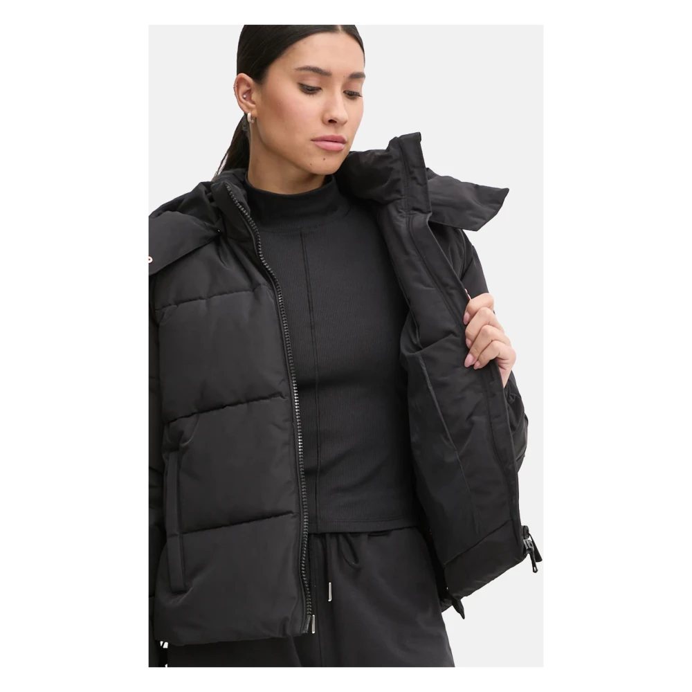 Emporio Armani EA7 Stijlvolle Jas voor Mannen Black Dames