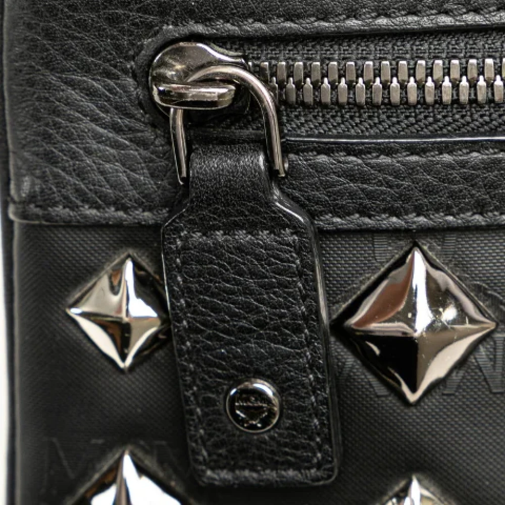 MCM Pre-owned Canvas clutches Black Dames