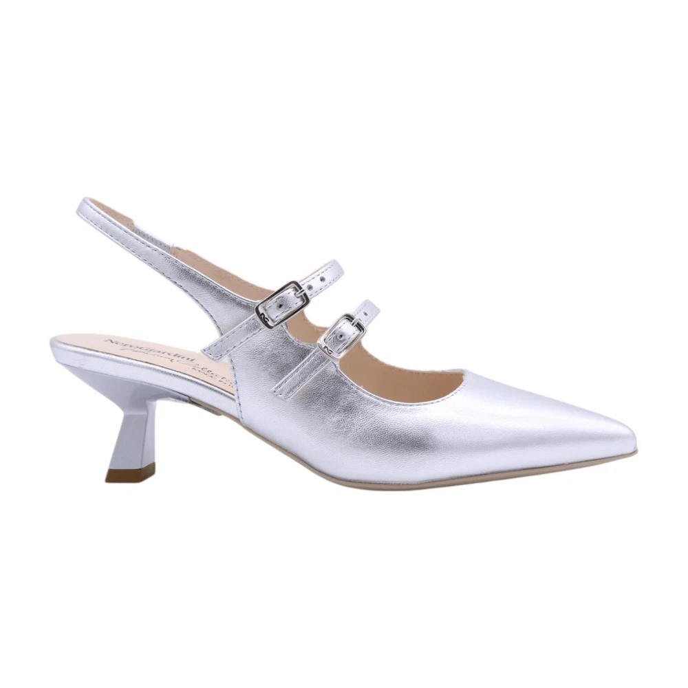 Shoes > Heels > Pumps - - Nerogiardini - Modalova