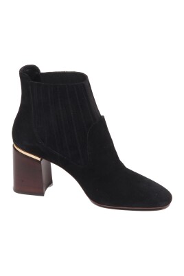 vintage-effect-boot-shoe-model