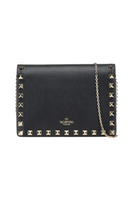 pre-owned-leather-shoulder-bags