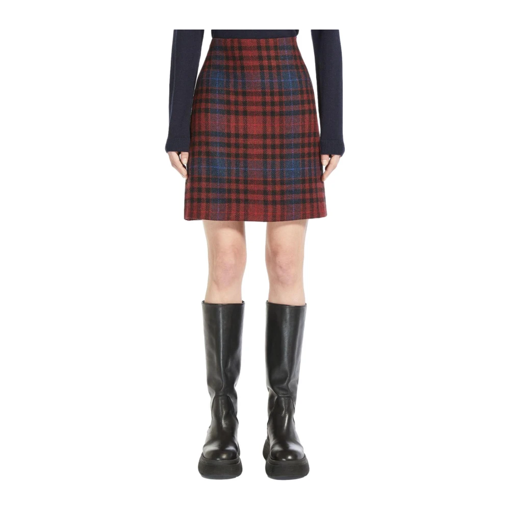 Max Mara Weekend Uitlopende Wollen Rok met Verborgen Rits Red Dames
