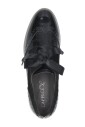 laced-shoes