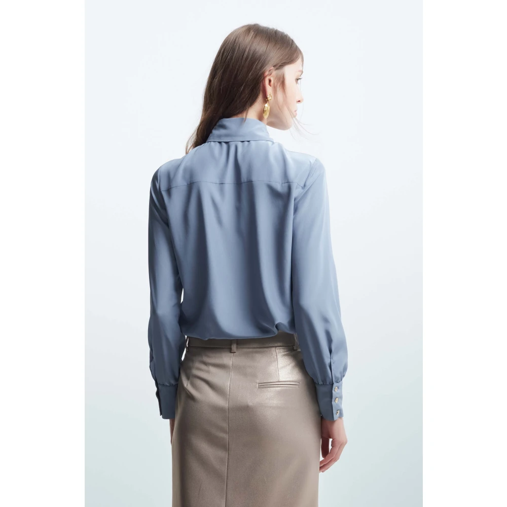 Kocca Lange mouwen shirt met asymmetrisch design Blue Dames