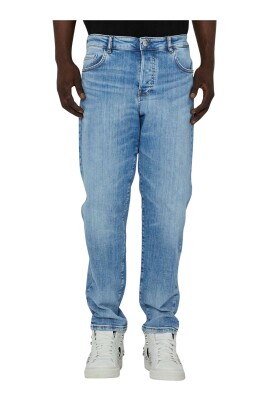 smala-jeans-ljus-tvatt
