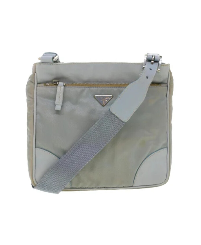 pre-owned-nylon-sacs-prada