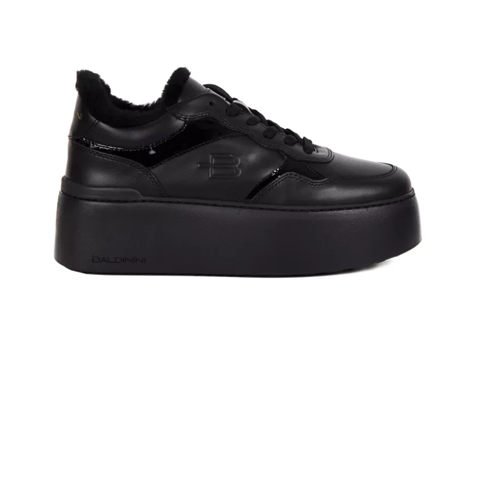 Sorte Plattform Sneakers