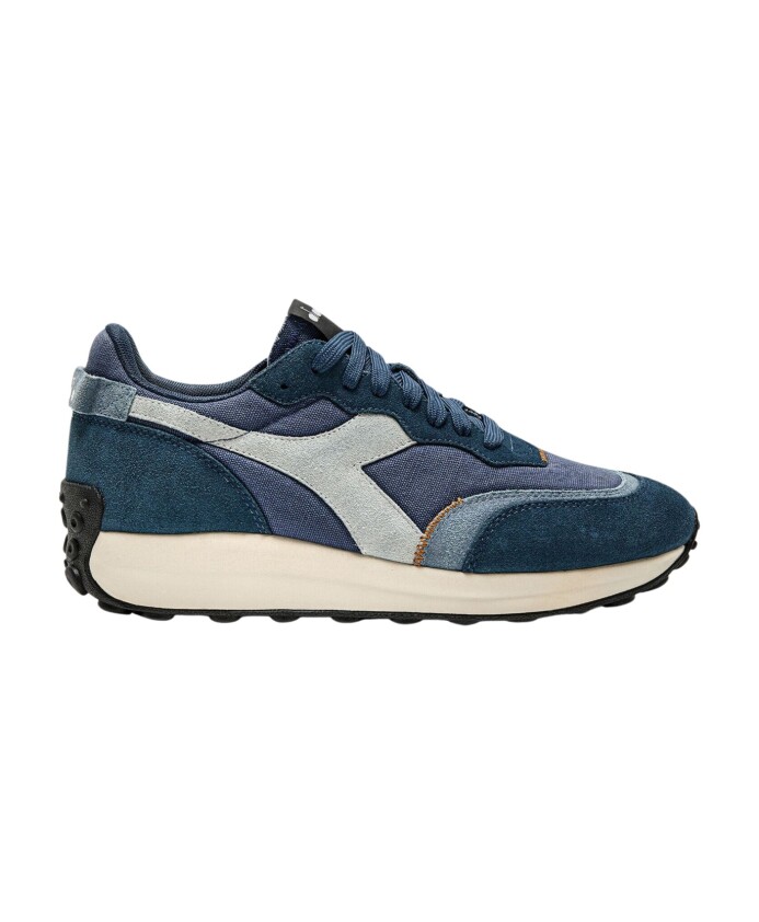chaussures-de-course-en-daim-bleu
