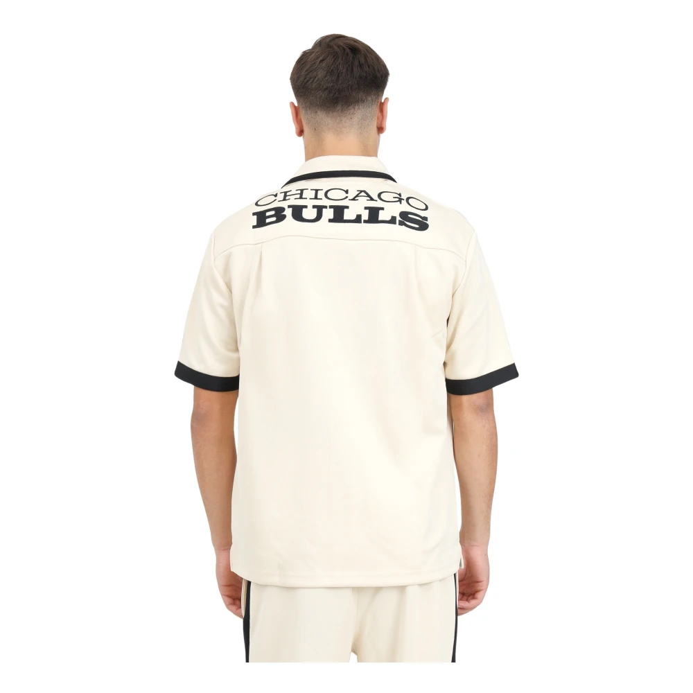 new era Chicago Bulls Korte Mouw Shirt Room Beige Heren