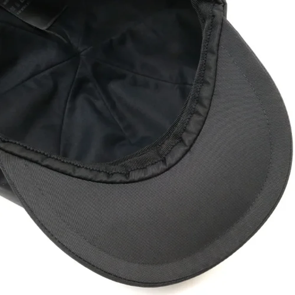 Prada Vintage Pre-owned Fabric hats Black Dames