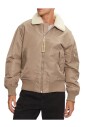 beige-jack-met-rits-en-zakken