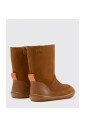 bottes-en-daim-marron-pour-enfants
