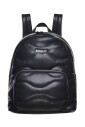sac-a-dos-noir-matelasse-vague-en-similicuir