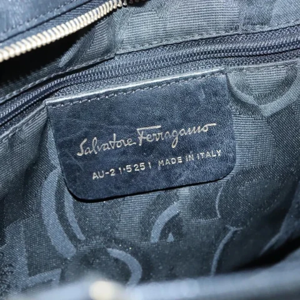 Salvatore Ferragamo Pre-owned Canvas handbags Black Dames
