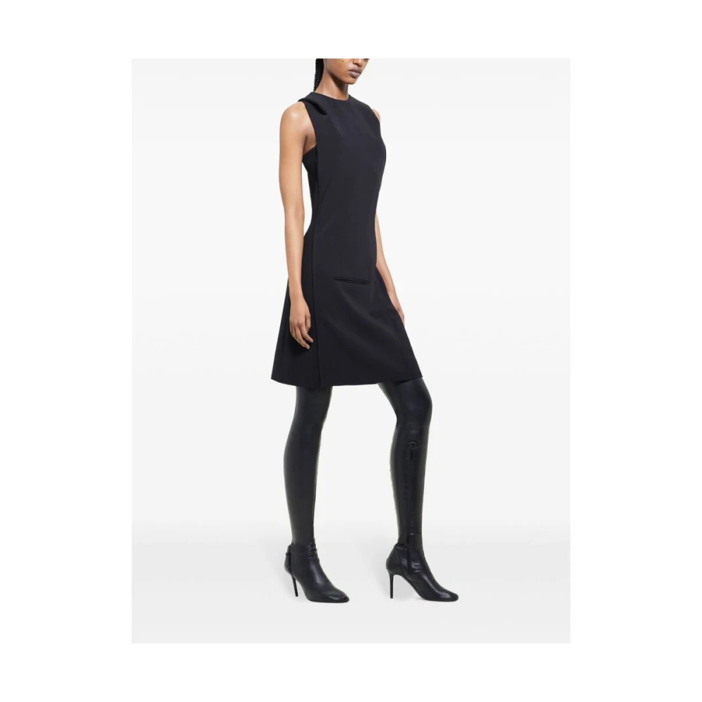 Courrèges Zwarte Mouwloze Shift Jurk met Zak Black Dames