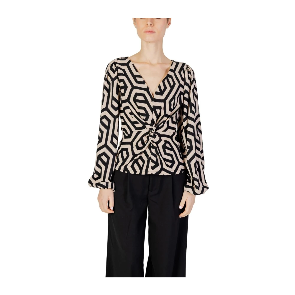 Jacqueline De Yong Women's Stylish Printed Blouse With V-Neckline