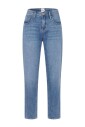 miley-s-stylish-jeans