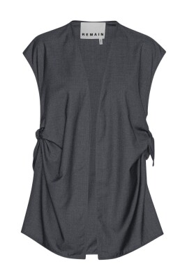 chic-knot-detail-vest