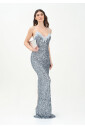 robe-longue-bleue-a-sequins-avec-garniture-en-dentelle