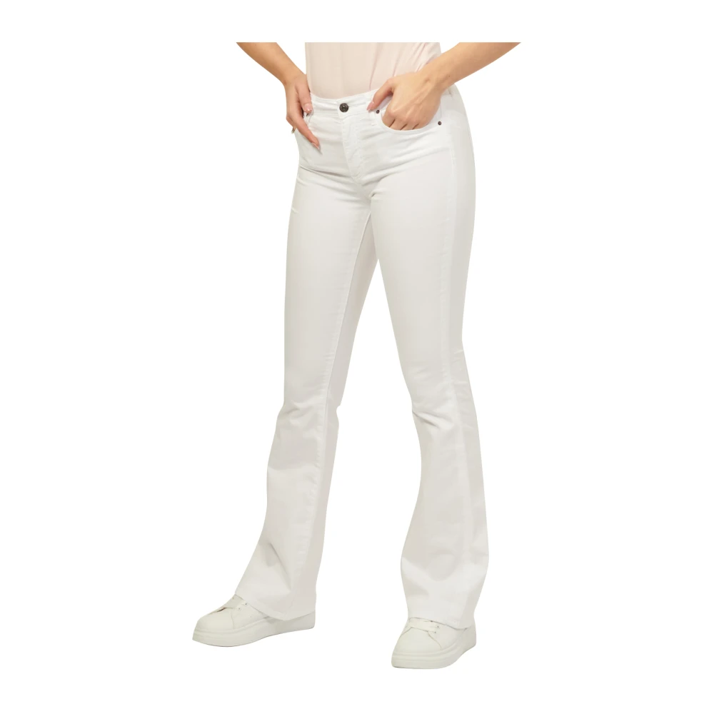 Emporio Armani Witte Flare Fit Denim Jeans White Dames