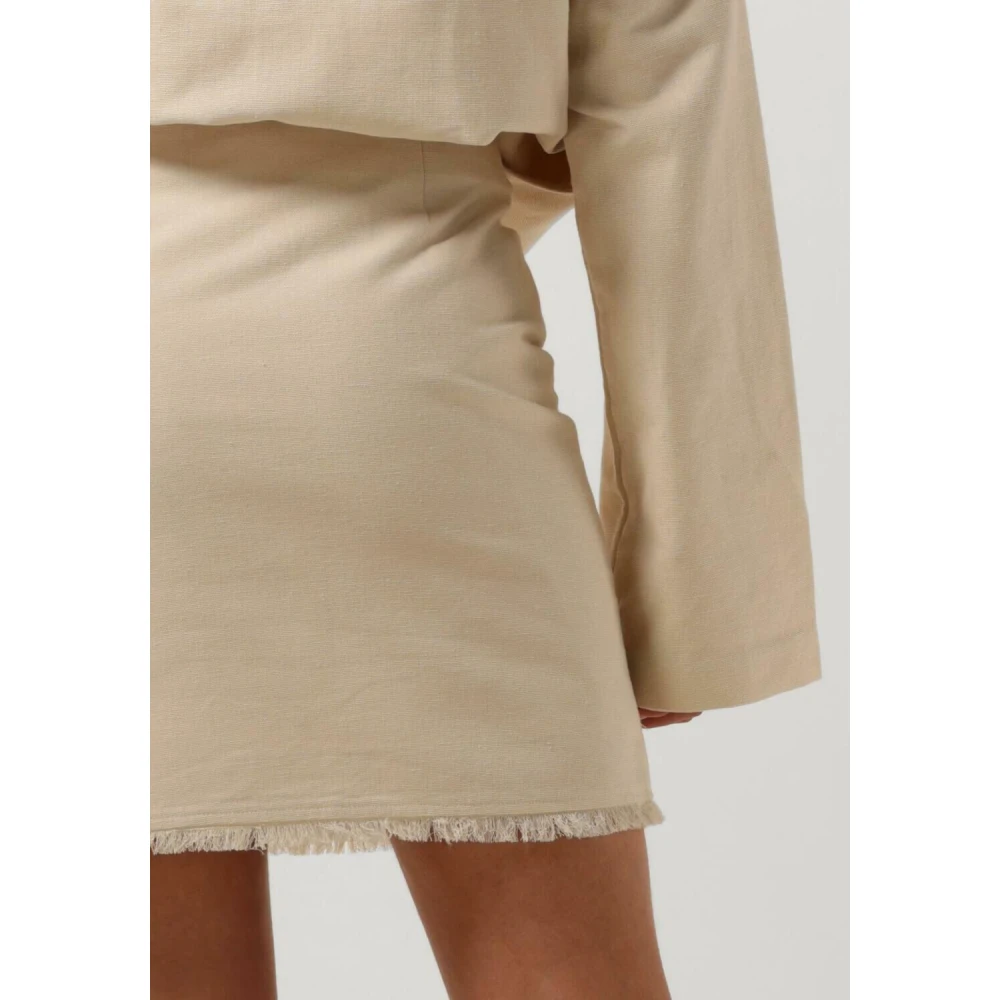 Modström Zandkleurige Mini Rok Ingridmd Stijl Beige Dames