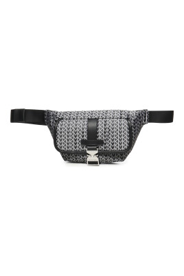 black-shoulder-bag-with-zip-pocket