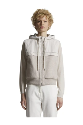 Stilfull Modell Dammode Kläder