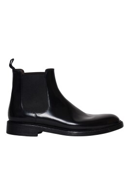 black-chelsea-ankle-boots