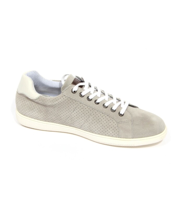 chaussures-en-daim-de-qualite-superieure-grises