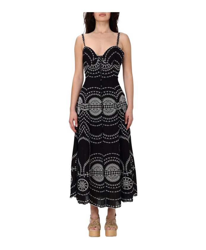 robe-longue-en-dentelle-noire