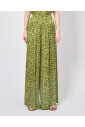 groene-palazzo-broek-met-unieke-voorplooien