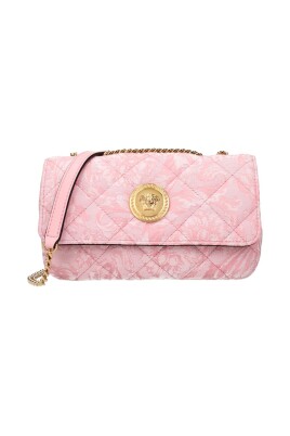 sac-a-bandouliere-en-tissu-rose-avec-detail-avant