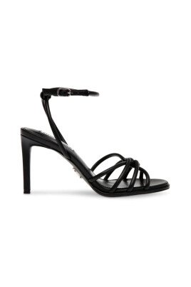 black-strappy-sandals