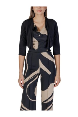black-long-sleeve-cardigan