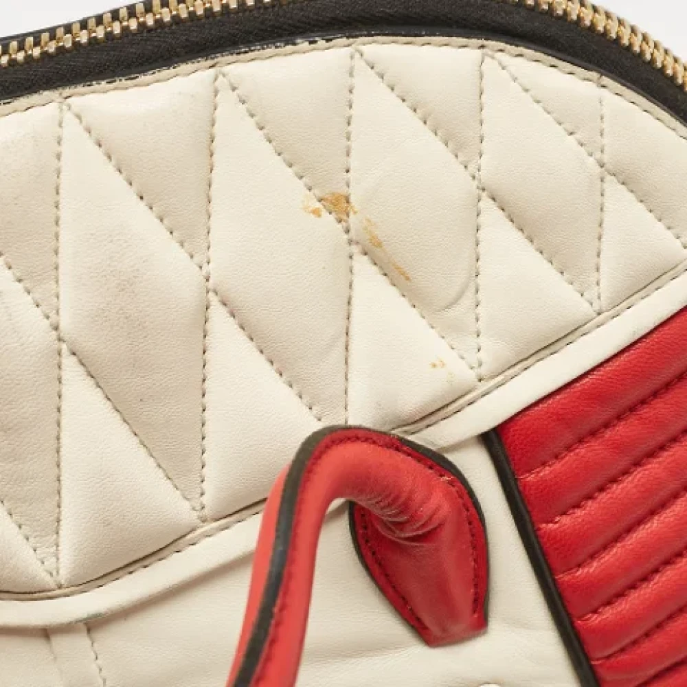 Miu Pre-owned Leather handbags Red Dames