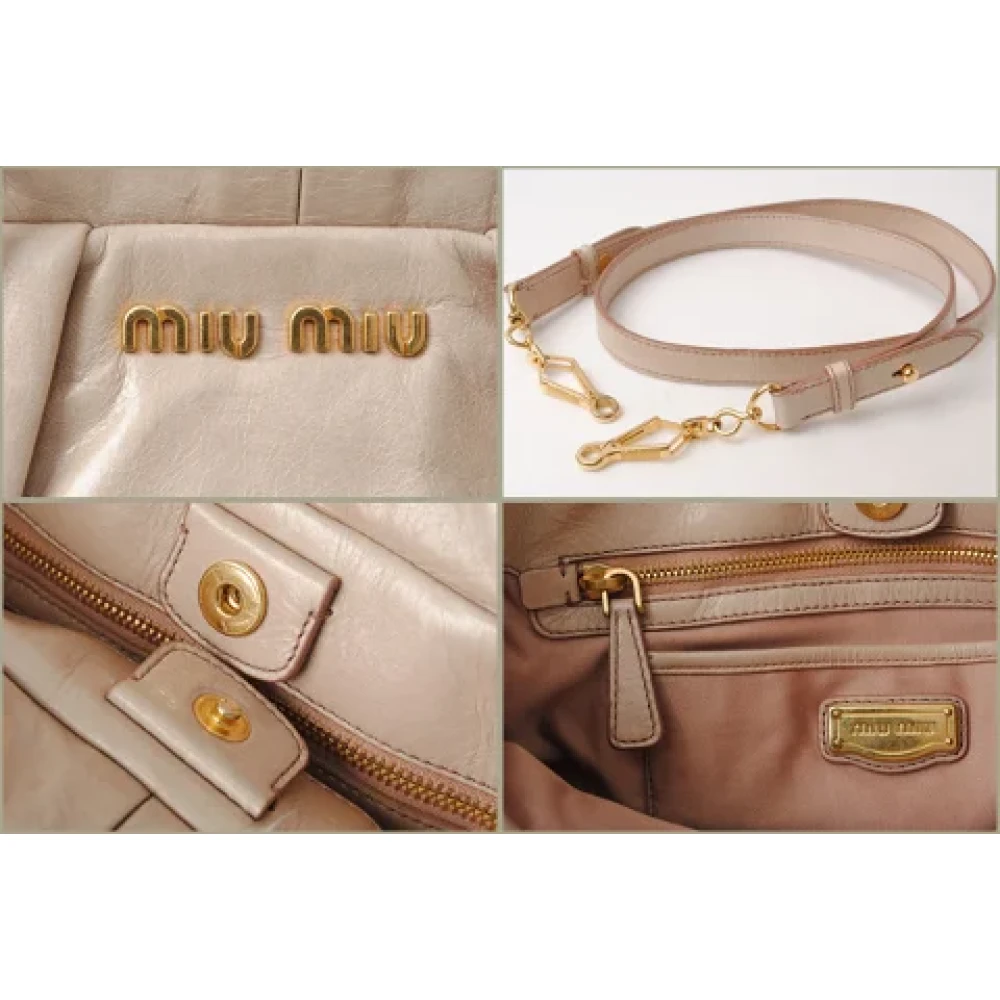 Miu Pre-owned Leather handbags Beige Dames