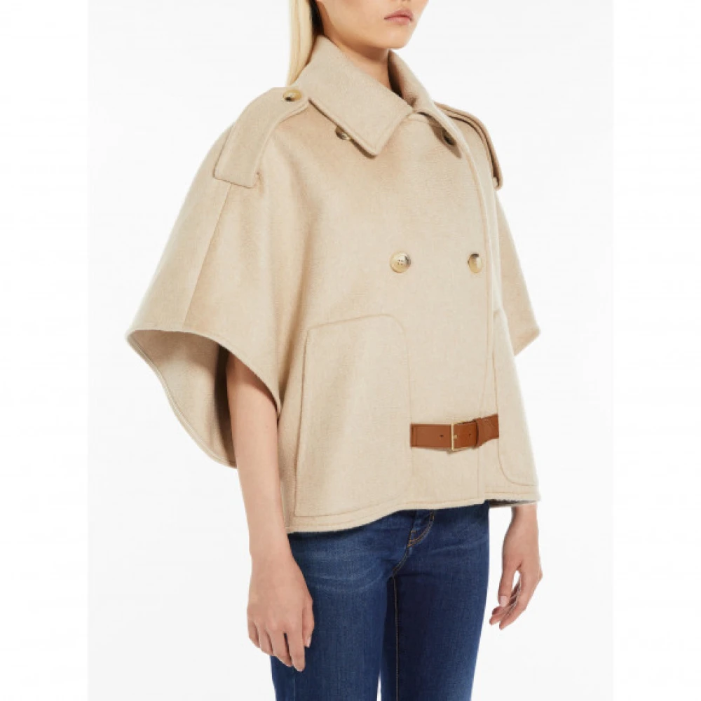 Max Mara Cashmere Double-Breasted Cape met Militaire Details Beige Dames