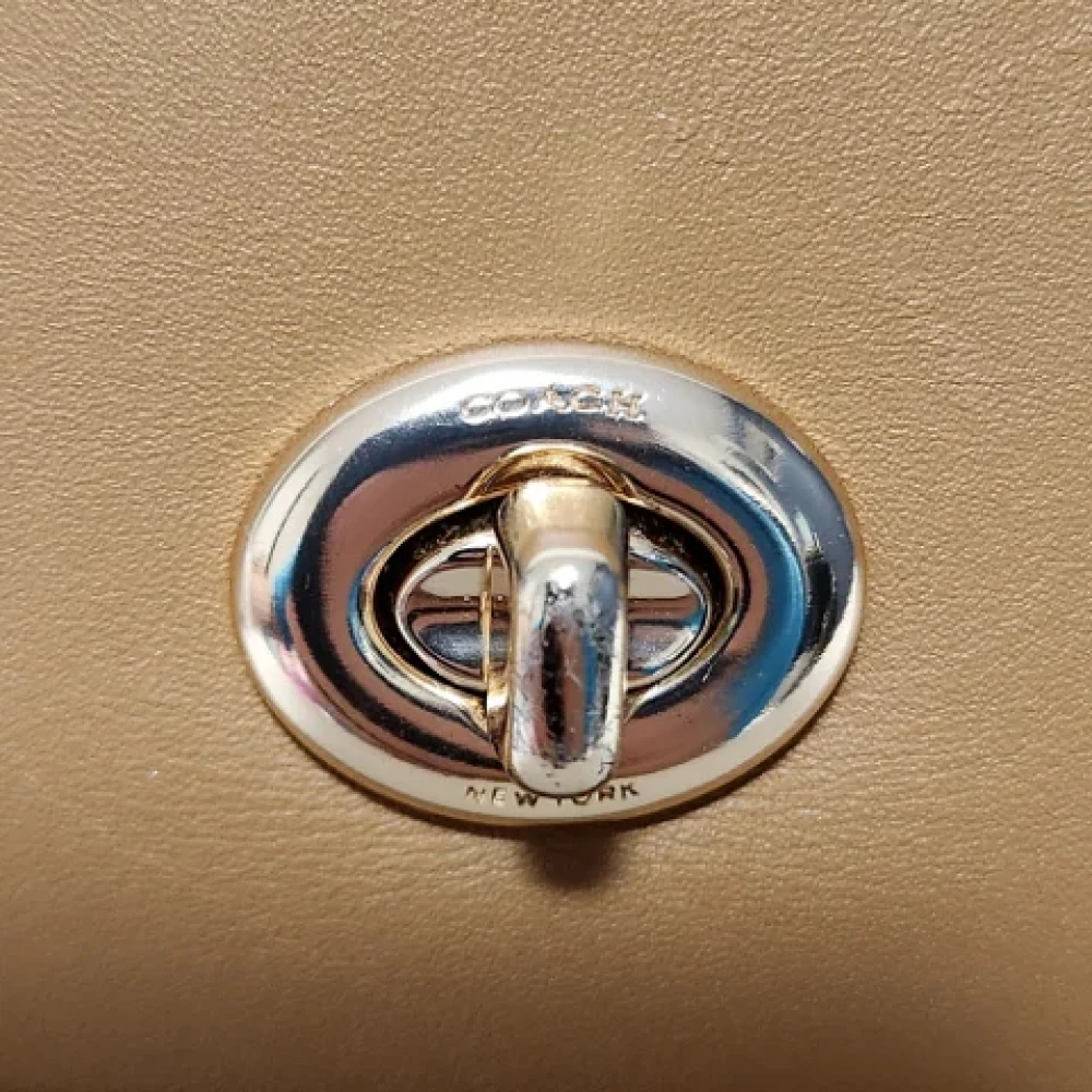 Coach Pre-owned Leather shoulder-bags Brown Dames