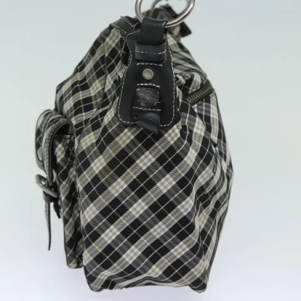 Burberry Vintage Pre-owned Canvas shoulder-bags Black Dames