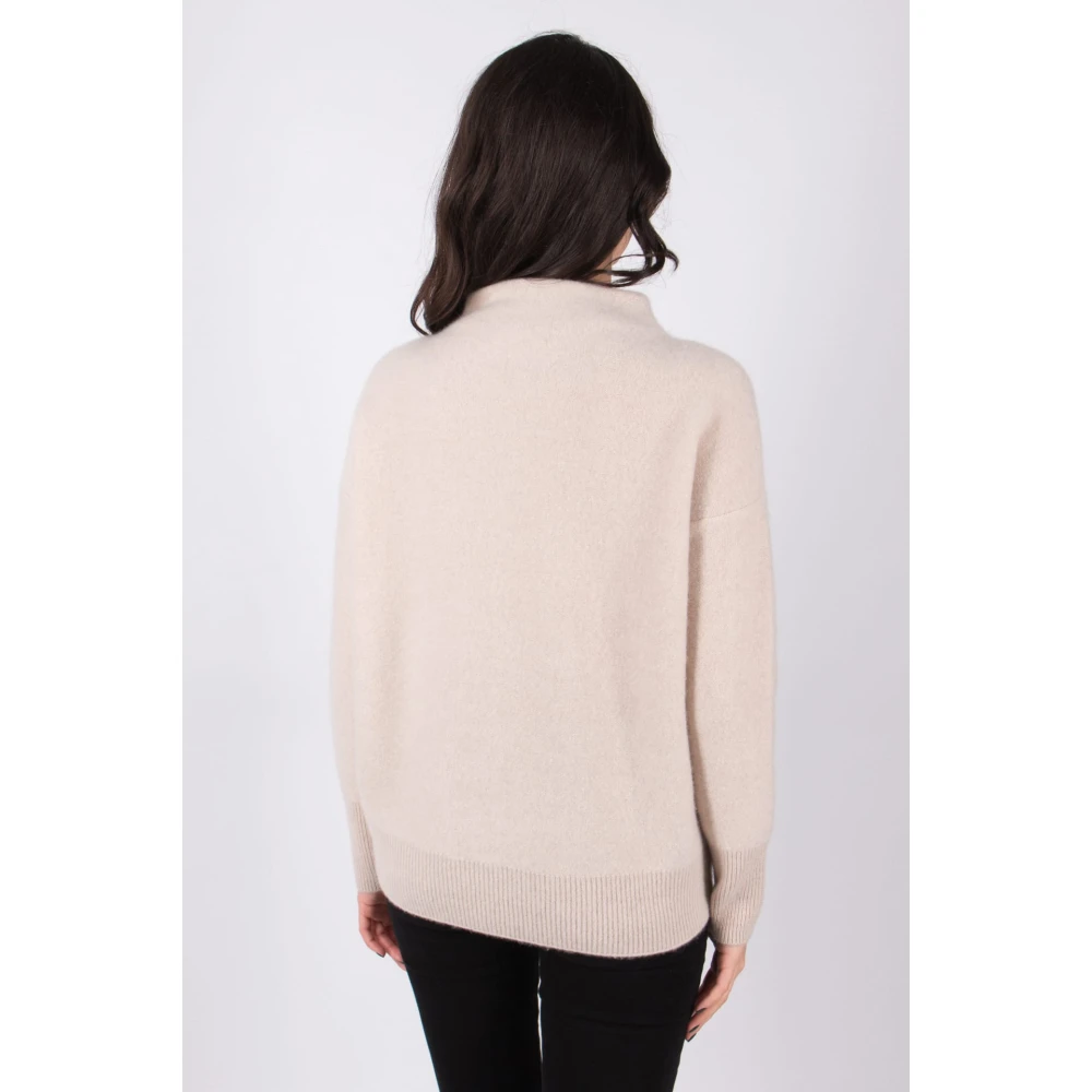 Vince Witte Zand Funnel Neck Trui Beige Dames