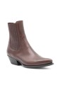 chic-leather-cowboy-boots