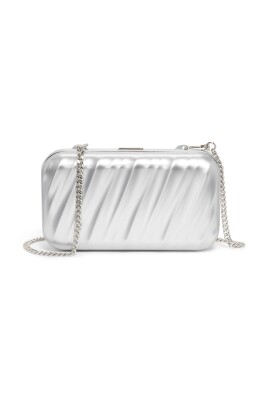 fluid-curves-multifunctional-aluminium-bag